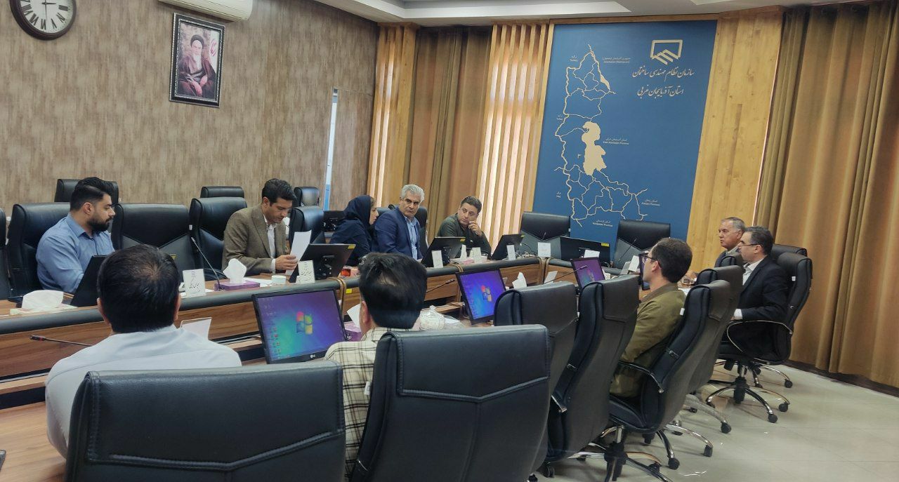 برنده مناقصه بازگشایی احداث فاز دوم اسکلت بتنی و سفت کاری طبقه همکف و آمفی تئاتر ساختمان دفتر نمایندگی شهرستان میاندوآب مشخص شد.