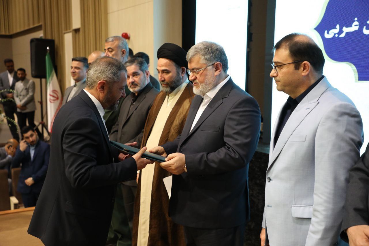 سکان مدیریت راه و شهرسازی آذربایجان غربی به دکتر رسول عطایی سپرده شد